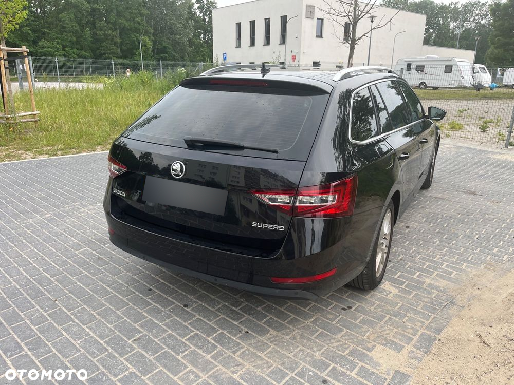 Skoda Superb 1.8 TSI Ambition - 8