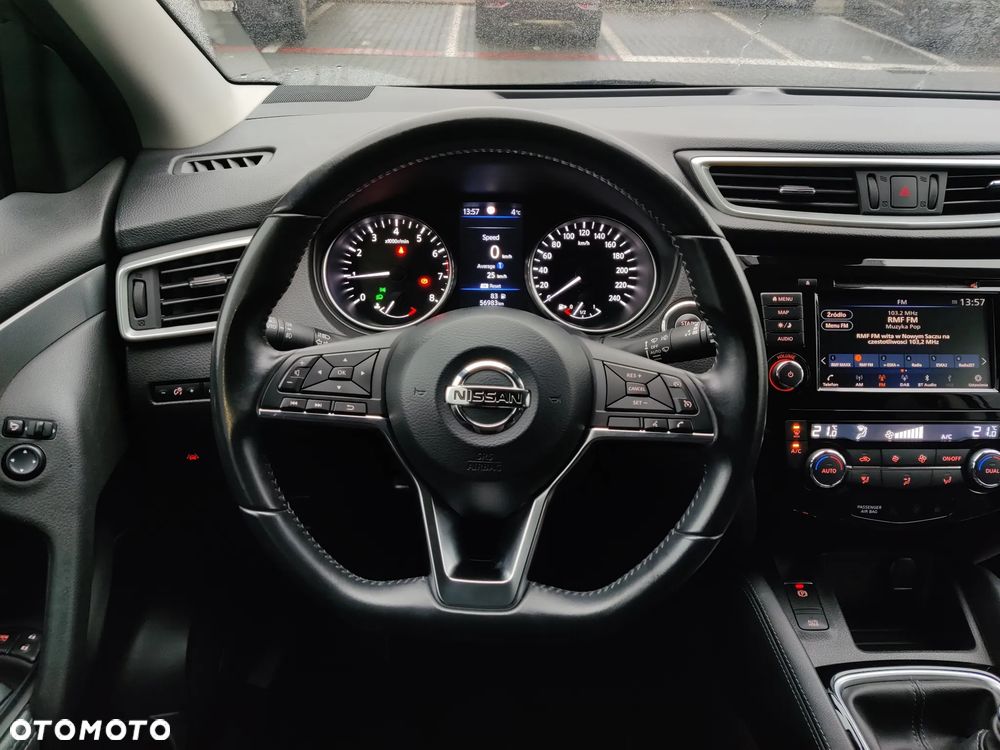 Nissan Qashqai 1.3 DIG-T N-Connecta - 8