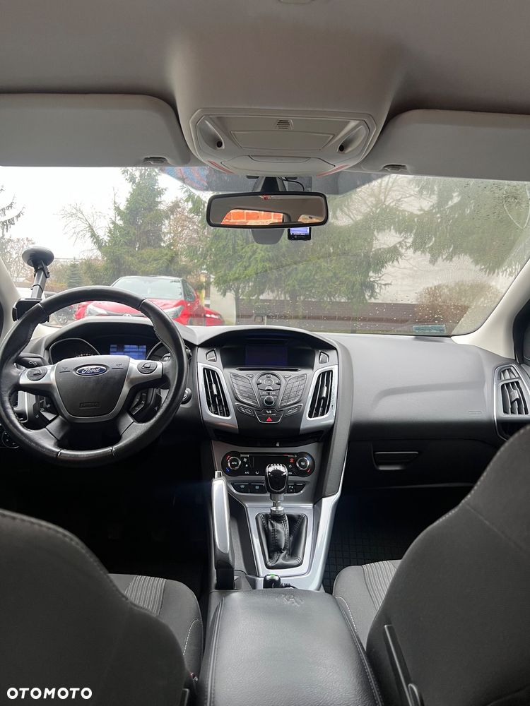 Ford Focus 1.0 EcoBoost Titanium - 22