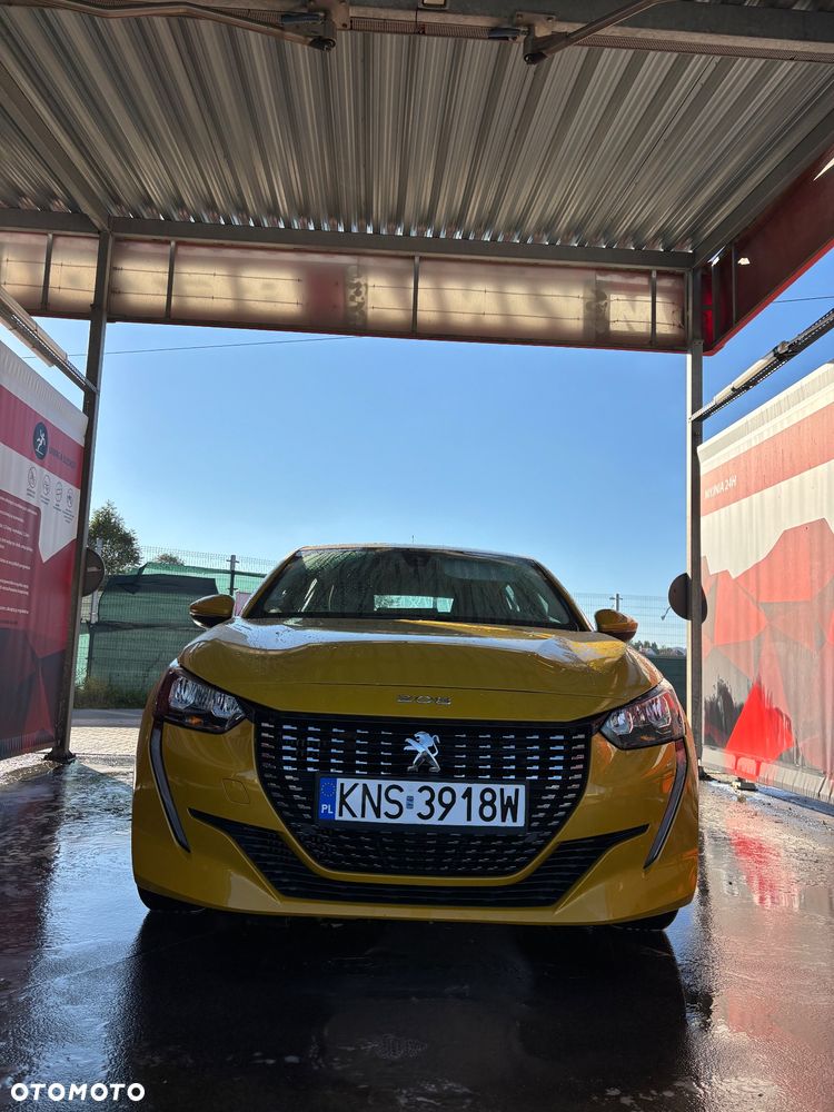 Peugeot 208 2020 photo 3