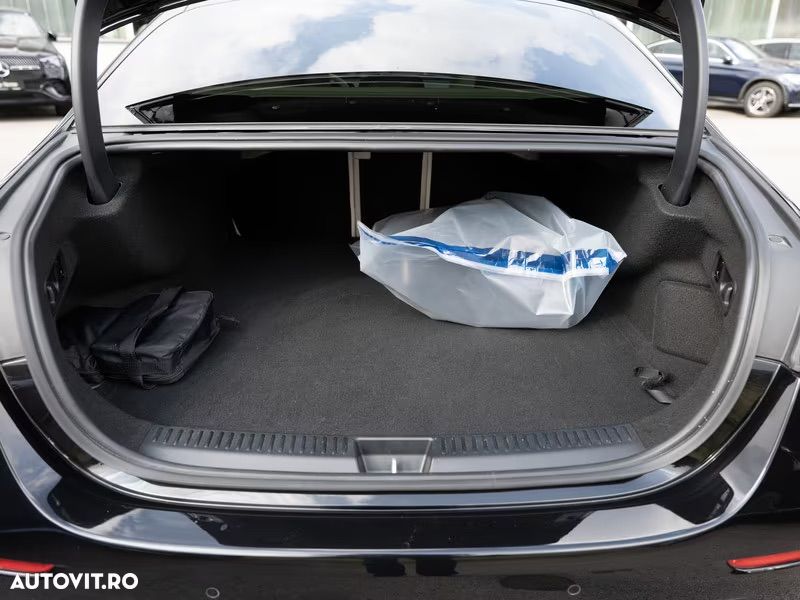 Mercedes-Benz E 300de 9G-TRONIC - 18