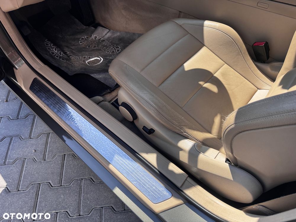 Mercedes-Benz Klasa E 250 CDI DPF BlueEFFICIENCY Automatik Avantgarde - 18