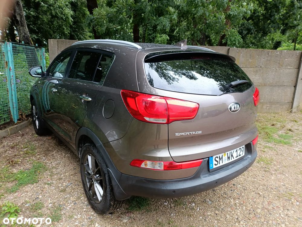 Kia Sportage 2.0 CRDI L AWD - 11