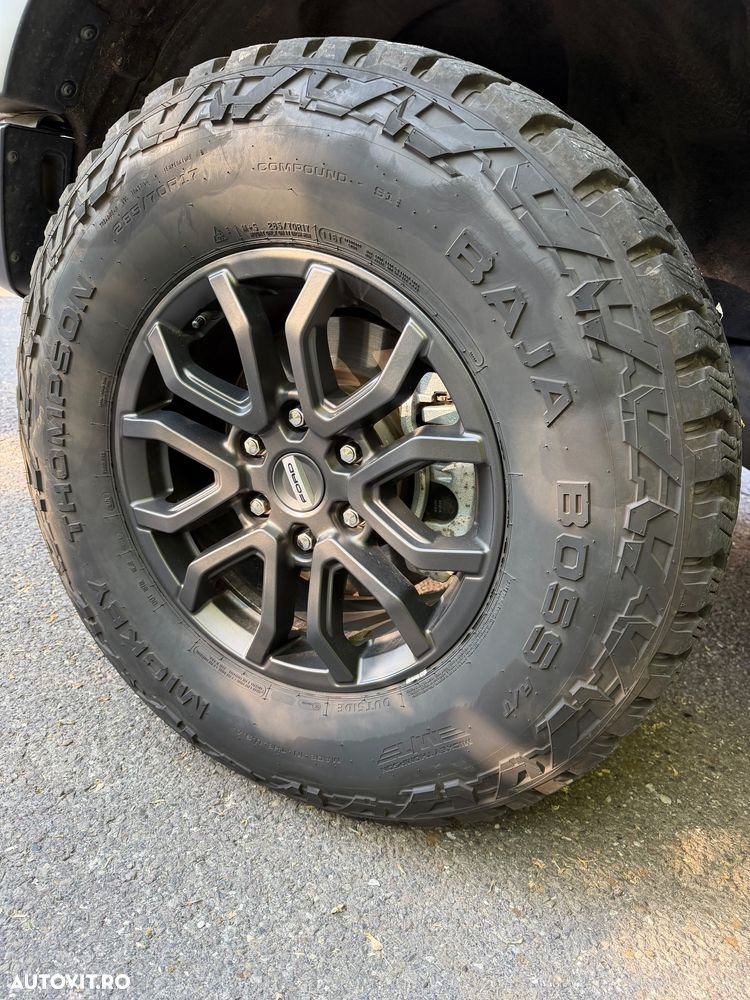 Ford Raptor - 4