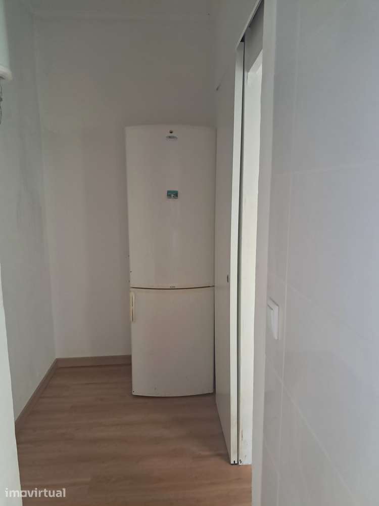 T1 Remodelado Centro de Arroios - Grande imagem: 3/18