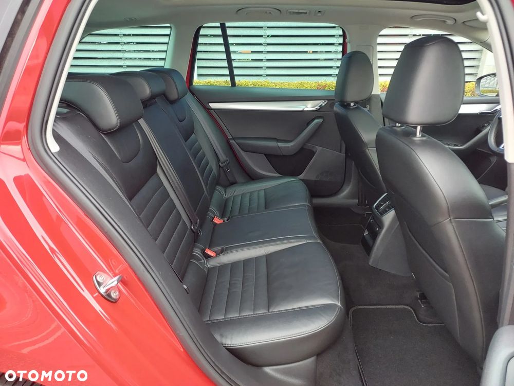 Skoda Octavia 2.0 TDI Elegance - 26