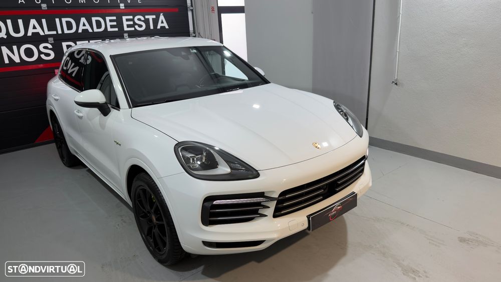 Porsche Cayenne E-Hybrid - 6