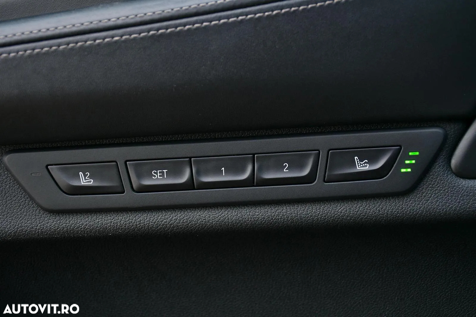 BMW Seria 7 730d MHEV - 25