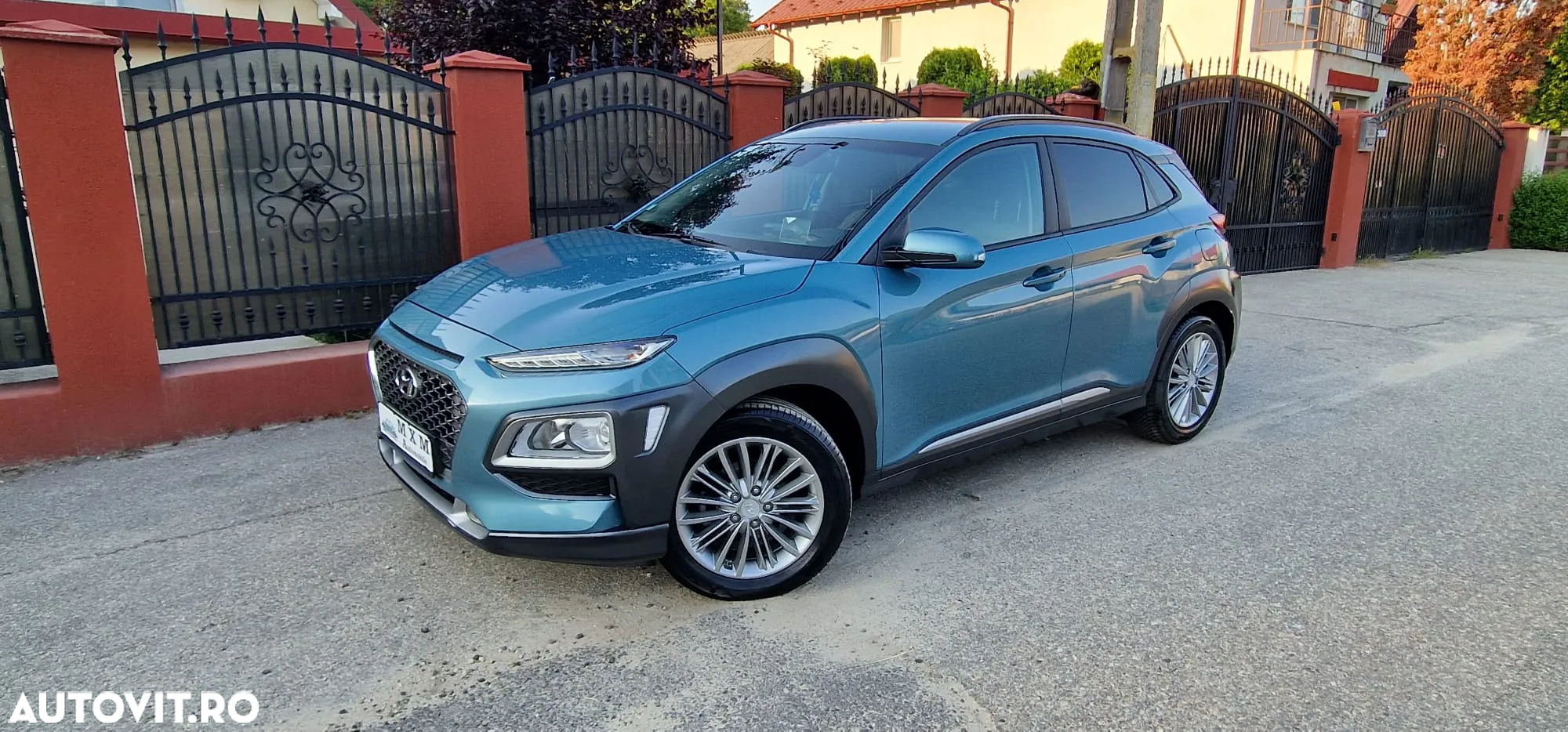 Hyundai KONA 1.6 CRDi DCT Premium - 2