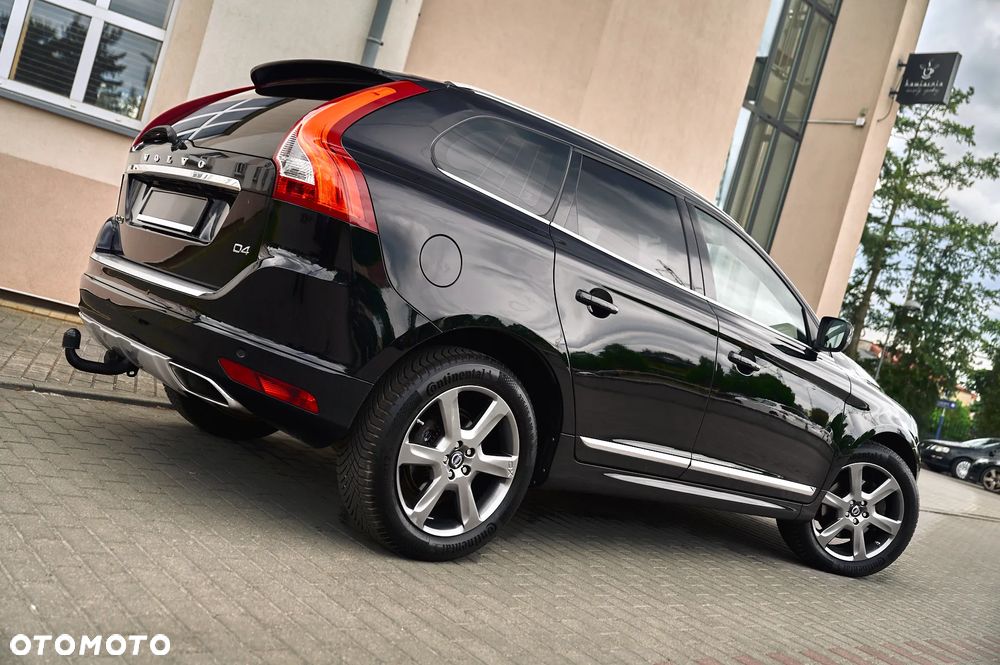 Volvo XC 60 D4 Geartronic Summum - 4