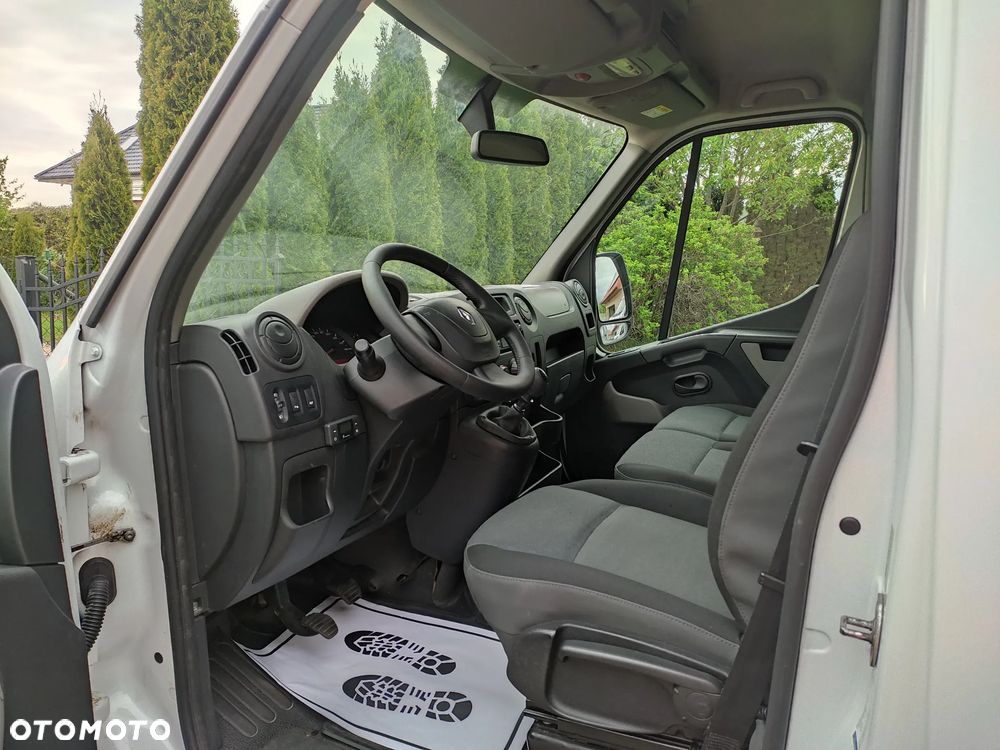 Renault Master - 18