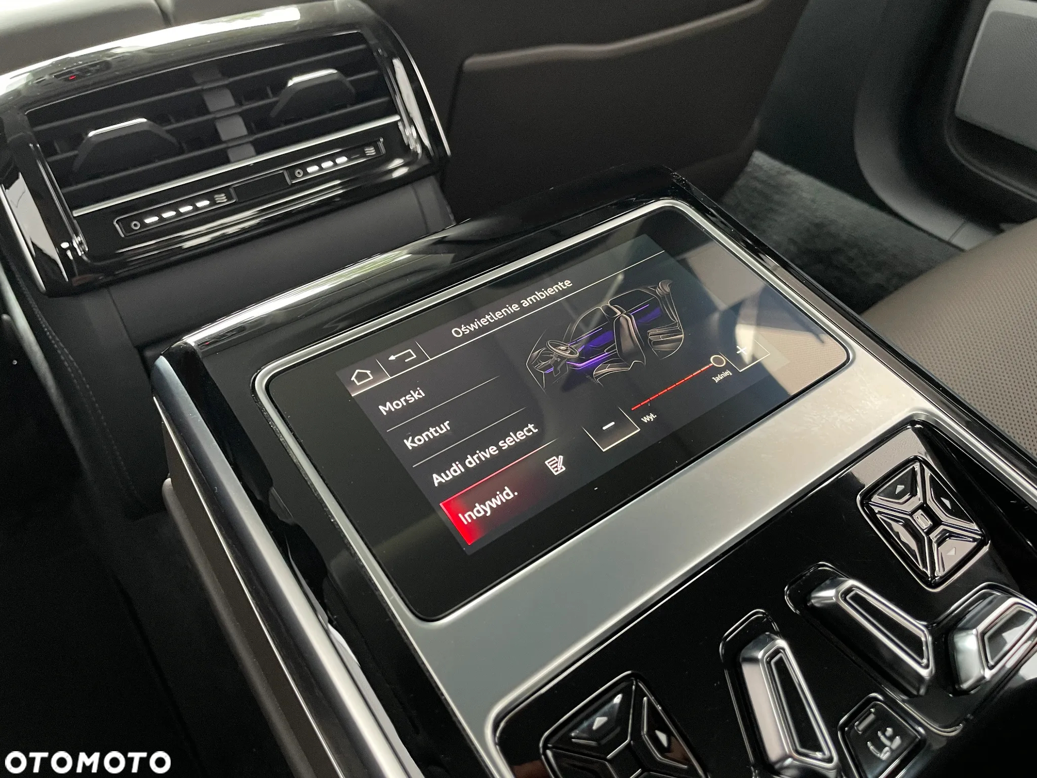 Audi A8 50 TDI quattro tiptronic - 33