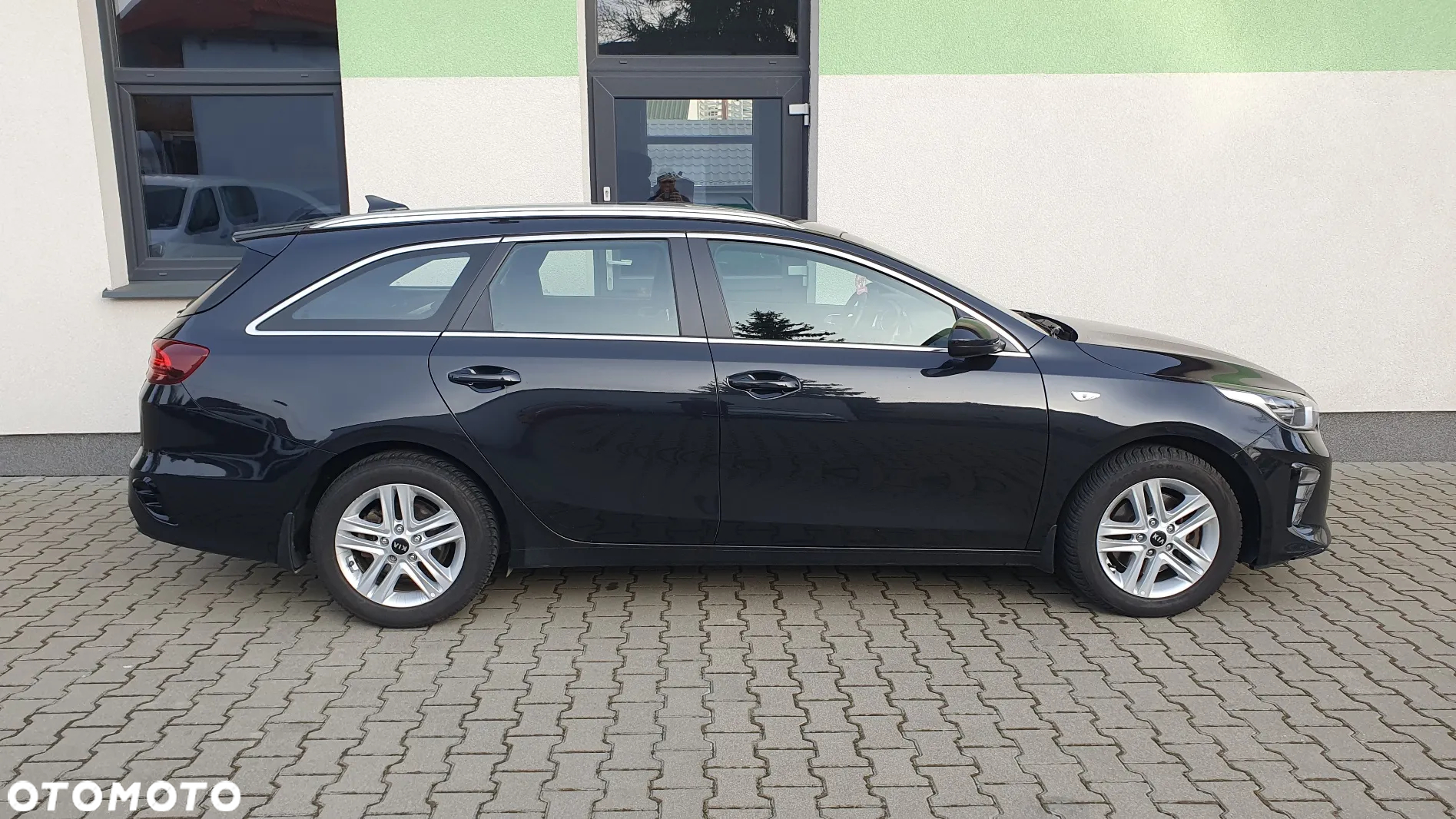 Kia Ceed 1.6 CRDi SCR M - 11