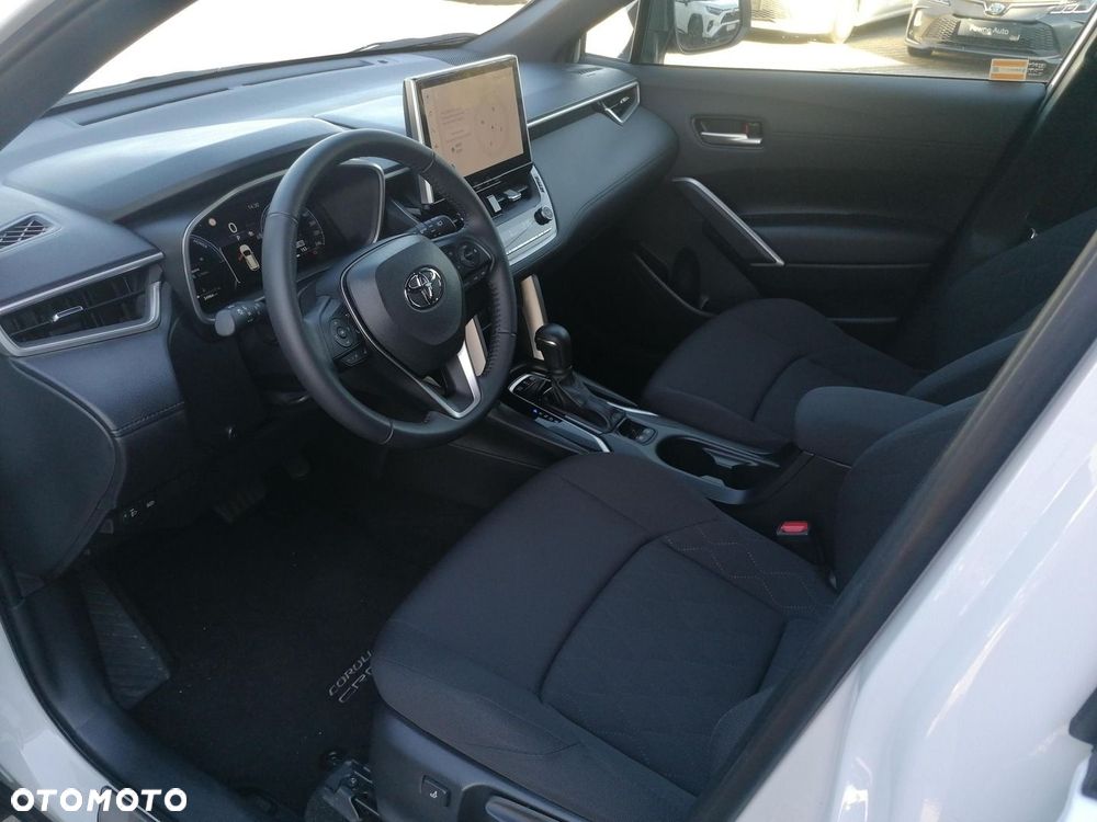 Toyota Corolla Cross - 14