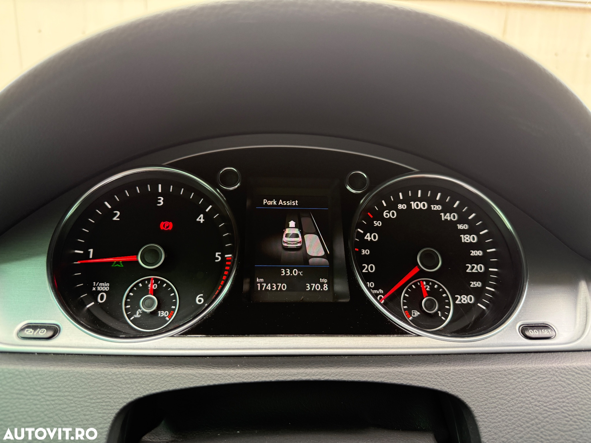 Volkswagen Passat CC 2.0 TDI 4Motion BlueMotion Technology DSG - 35