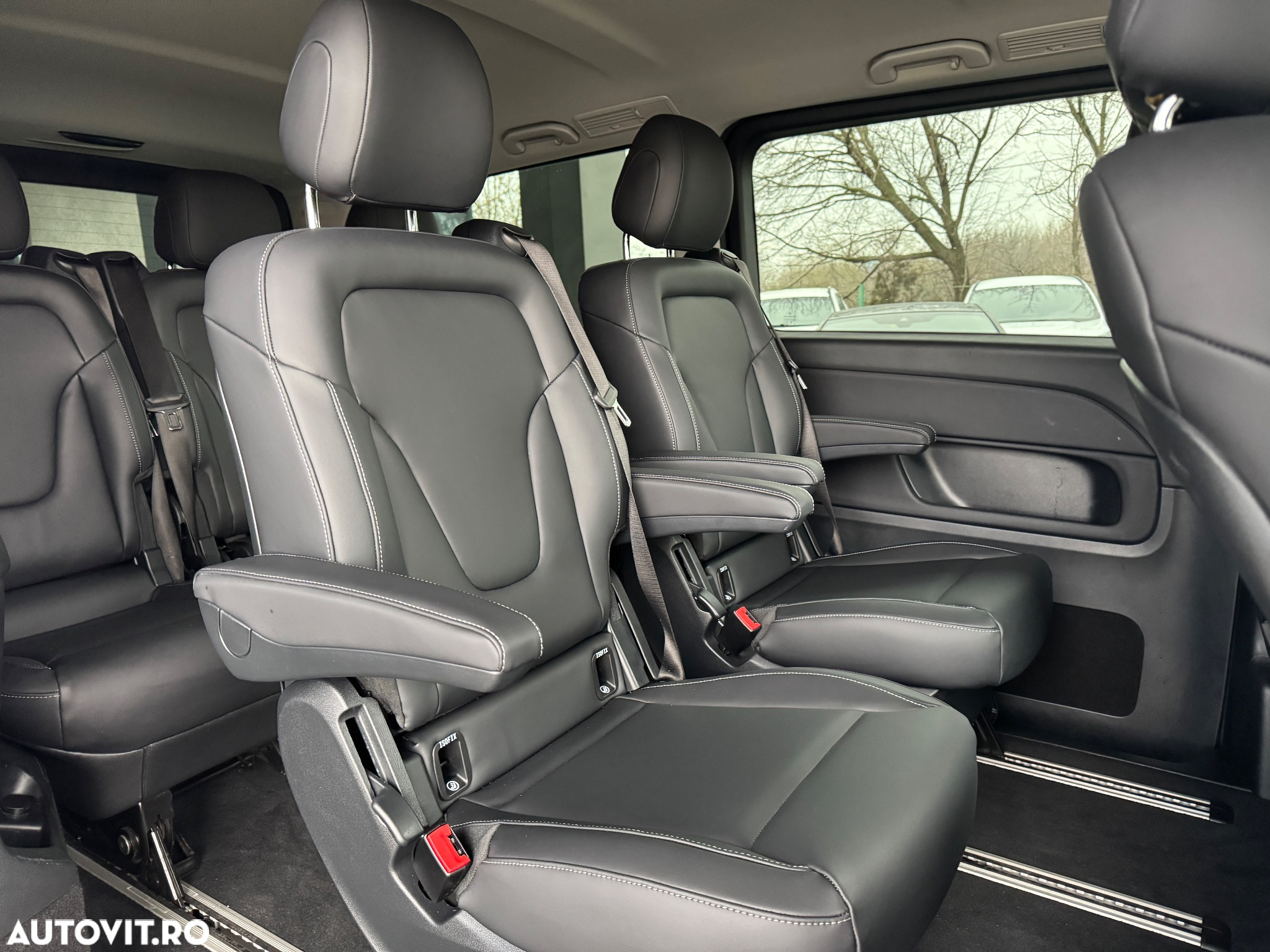 Mercedes-Benz V 300 d lang 4Matic 9G-TRONIC Avantgarde Edition 2020 - 24