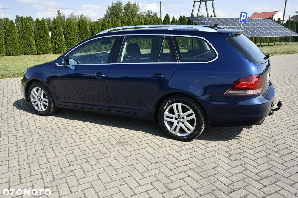 Volkswagen Golf - 11