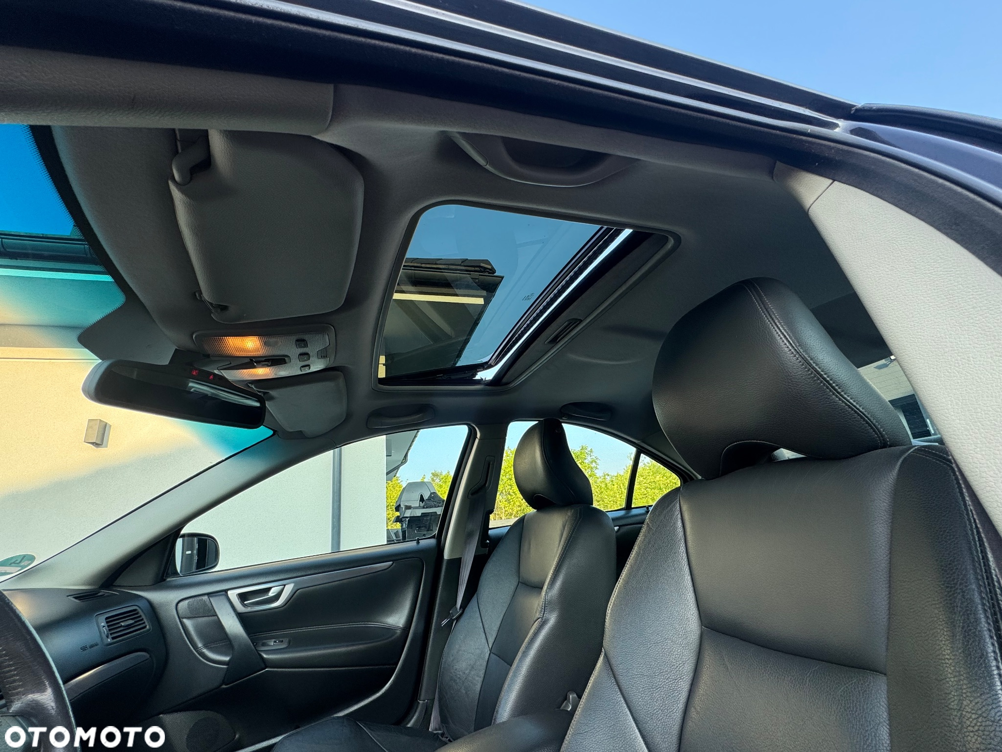 Volvo S60 2.4 Summum - 4