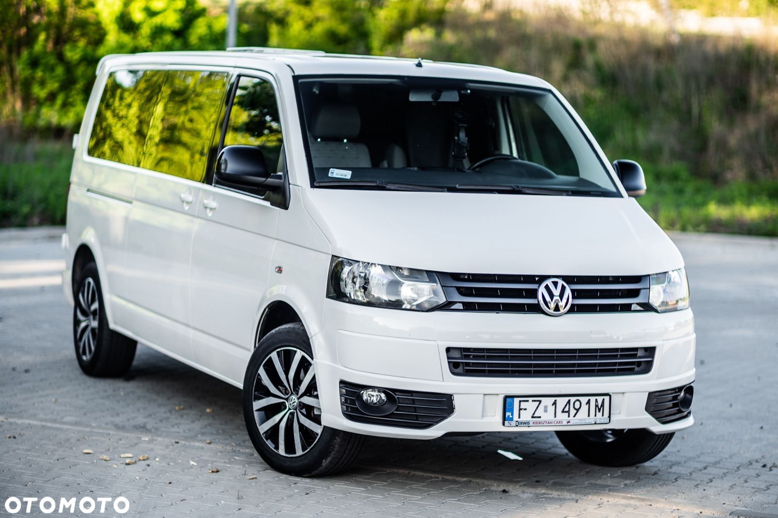 Volkswagen T5 - 1