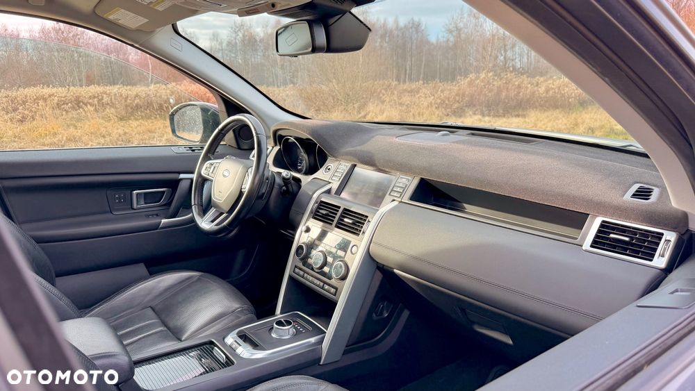 Land Rover Discovery Sport - 10