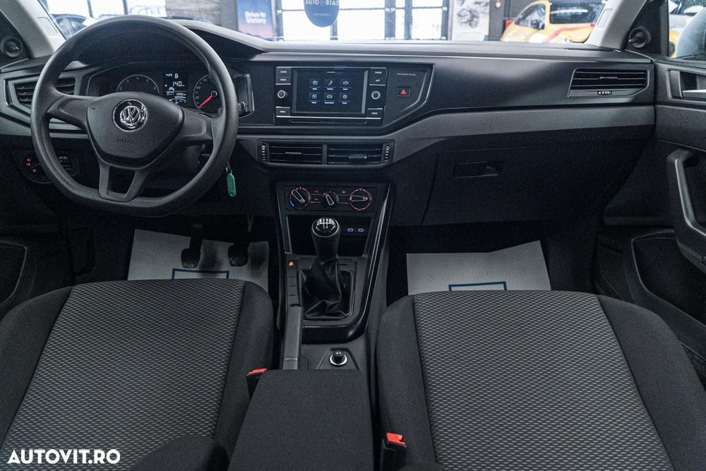 Volkswagen Polo 1.0 Comfortline - 33