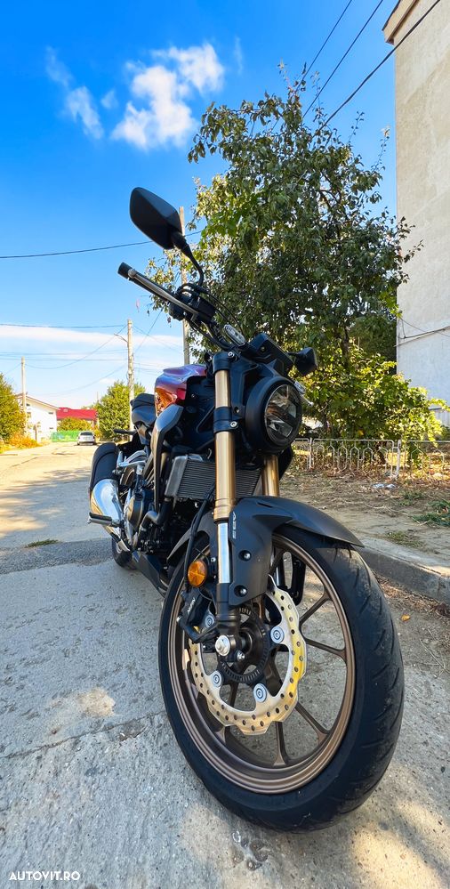 Honda CB 300R - 1