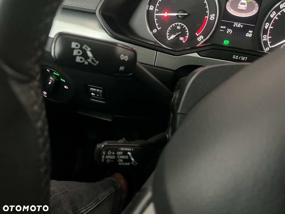 Skoda Superb - 34