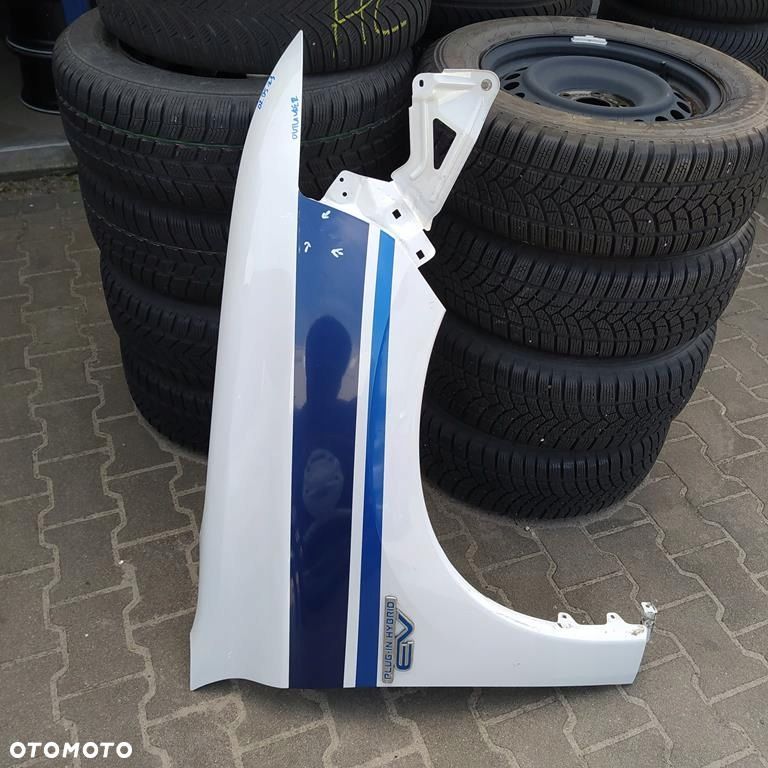 Błotnik przód prawy Mitsubishi Outlander III 15-18 - 1