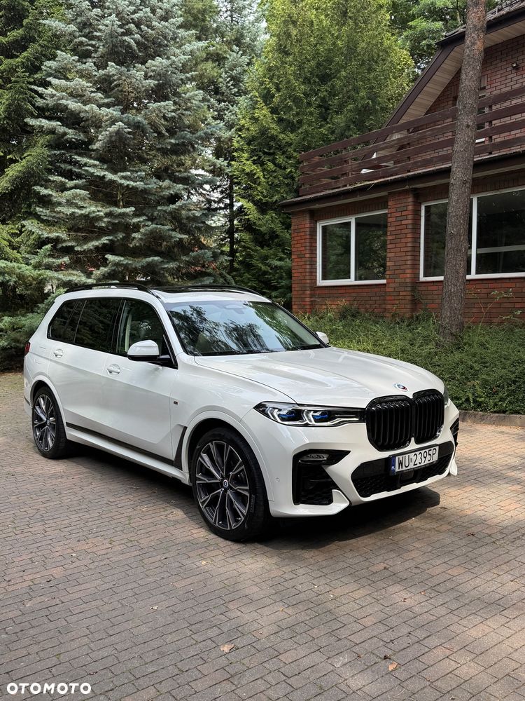 BMW X7 M50i sport - 8