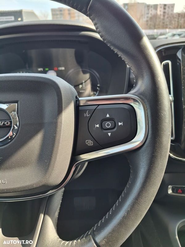 Volvo XC 40 Recharge T5 Twin Engine AT7 Inscription - 18