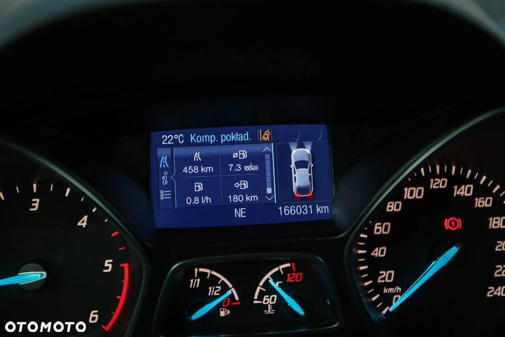 Ford Kuga 2.0 TDCi 4x4 ST-Line - 33