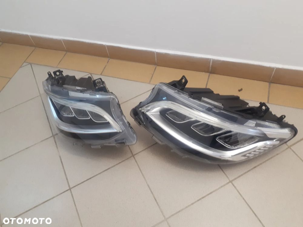 MERCEDES SPRINTER 907 910 LAMPY PRZEDNIE FULL LED KOMPLETNE - 1