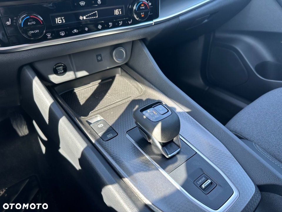 Nissan Qashqai - 15