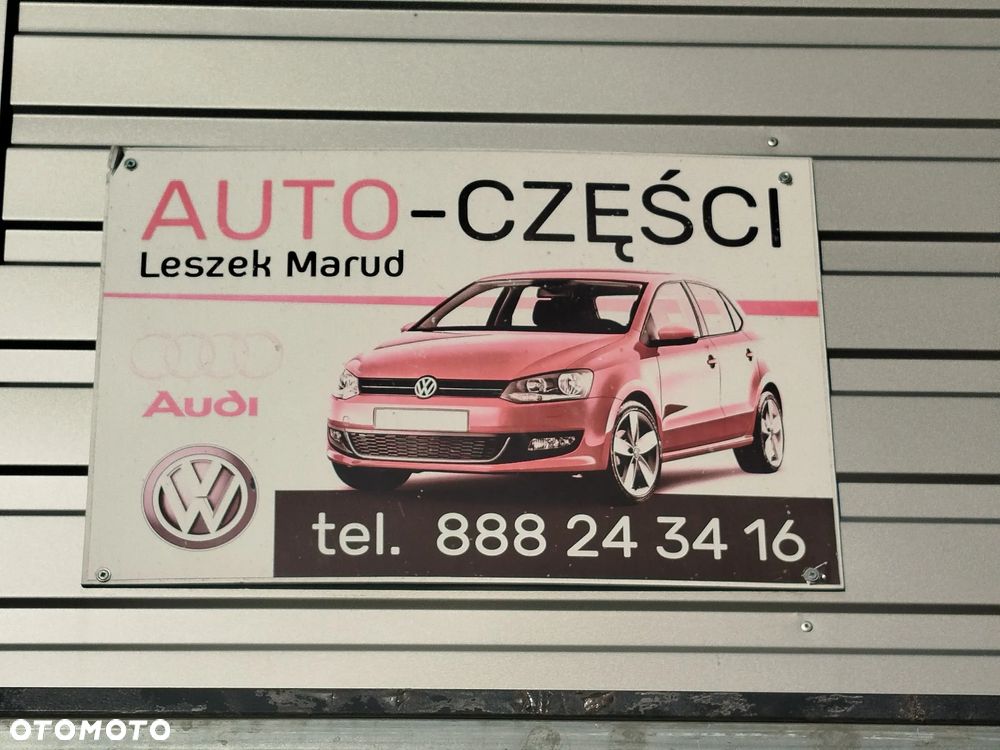 Audi A4 B6  sedan lampa tylna lewa - 8