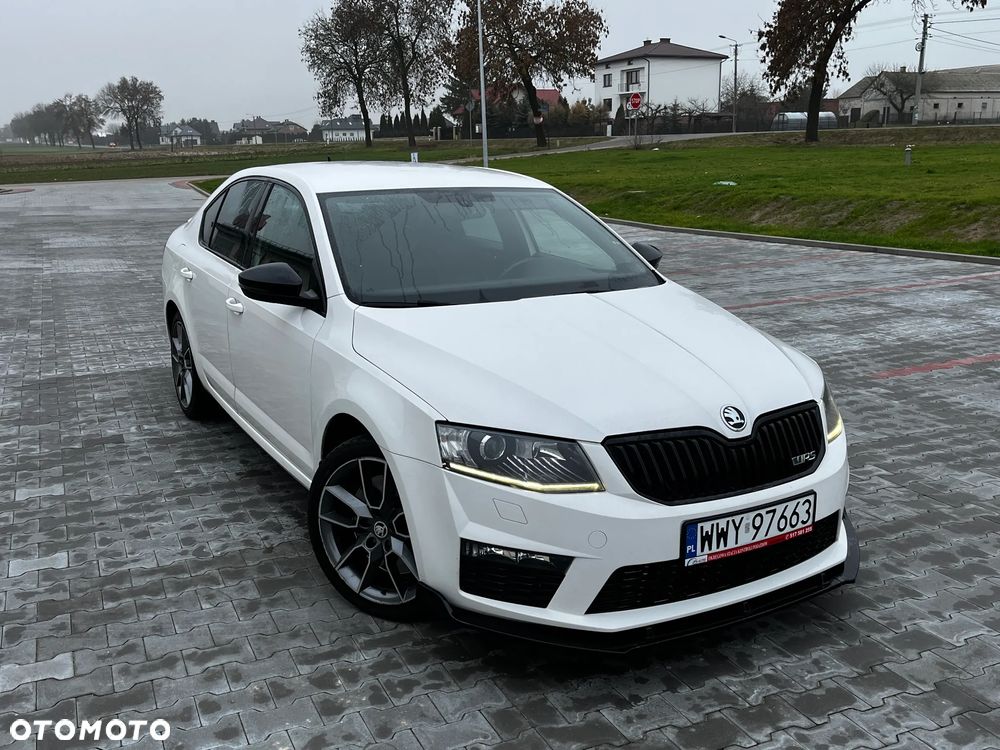 Skoda Octavia 2.0 TSI RS DSG - 1
