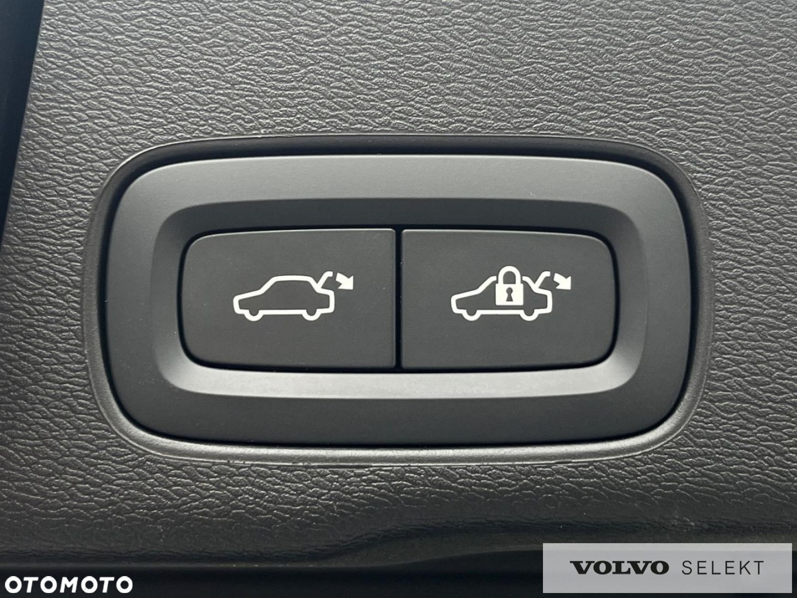 Volvo XC 60 - 35
