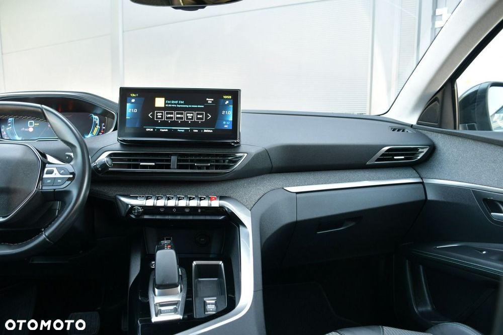 Peugeot 3008 1.6 PureTech Hybrid PHEV Allure Pack S&S EAT8 - 22