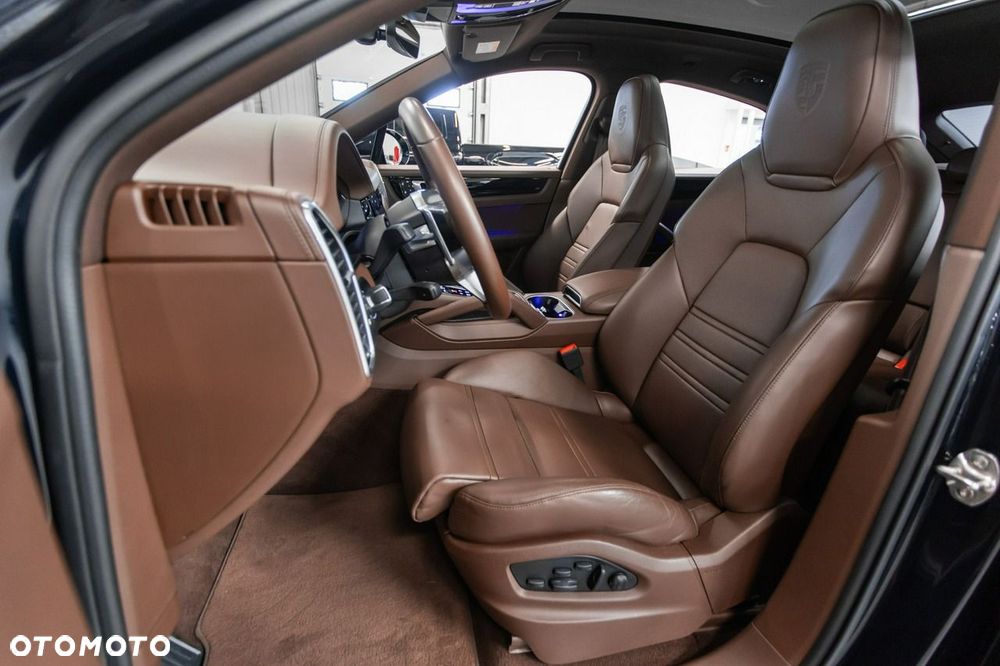 Porsche Cayenne E-Hybrid Tiptronic S - 22