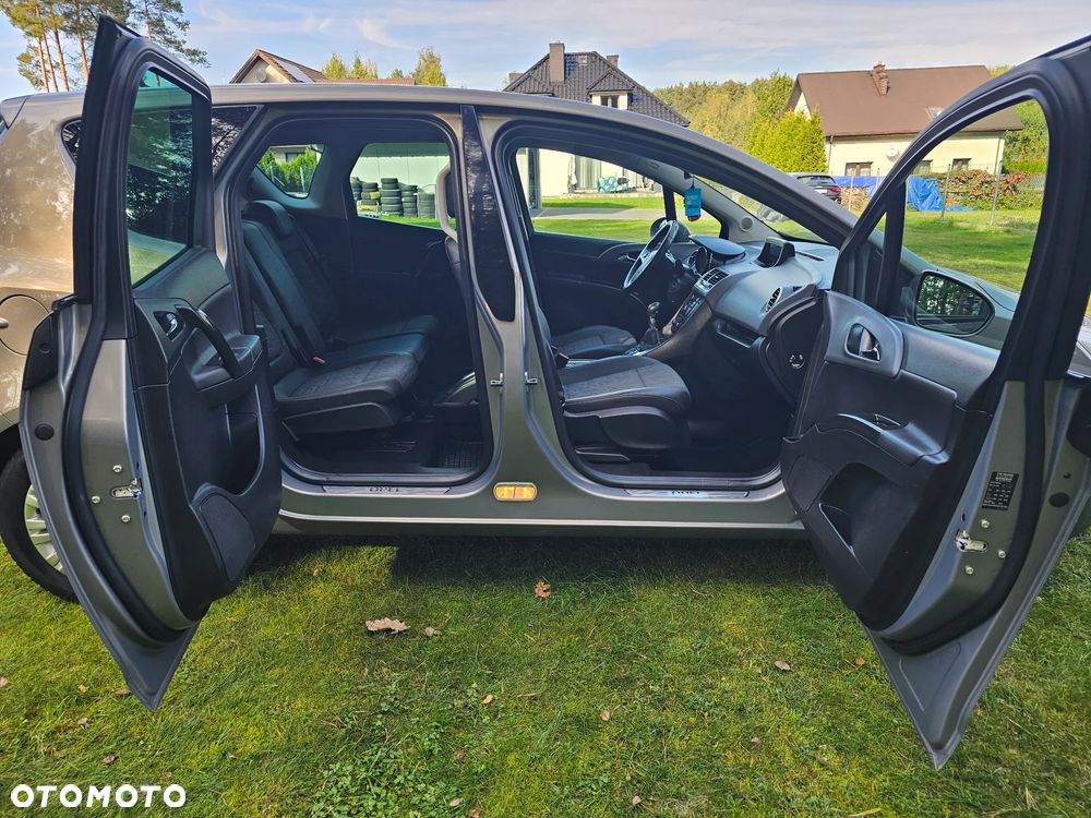 Opel Meriva 1.4 T Cosmo - 36