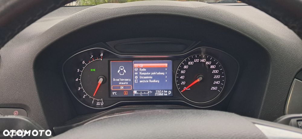 Ford Mondeo 2.0 T Titanium S - 14