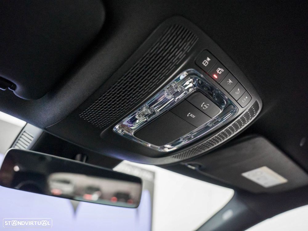 Mercedes-Benz A 250 Limousine e Style Plus - 34