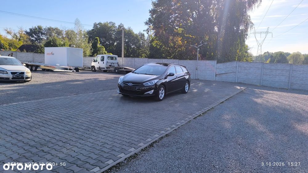 Hyundai i40 Kombi blue 1.6 Space - 17