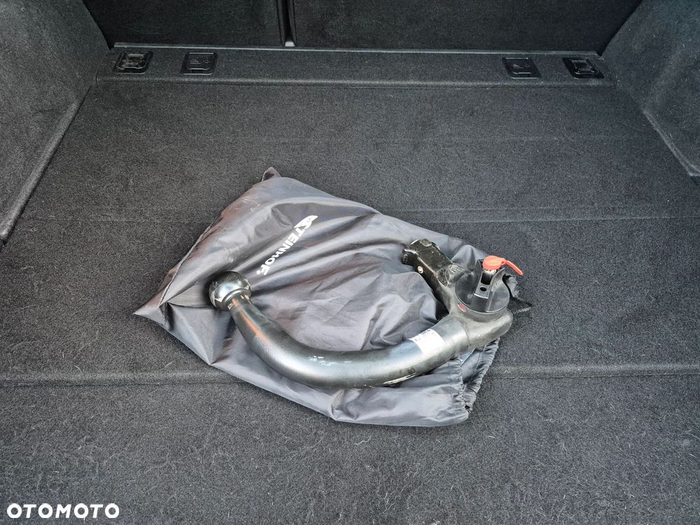 Kia Ceed - 10
