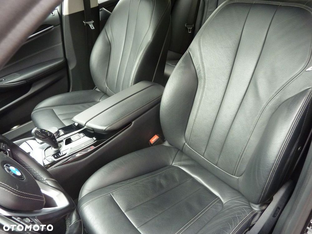 BMW Seria 5 - 12