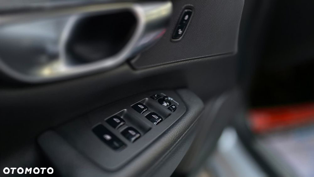 Volvo V90 D3 Geartronic Momentum - 11