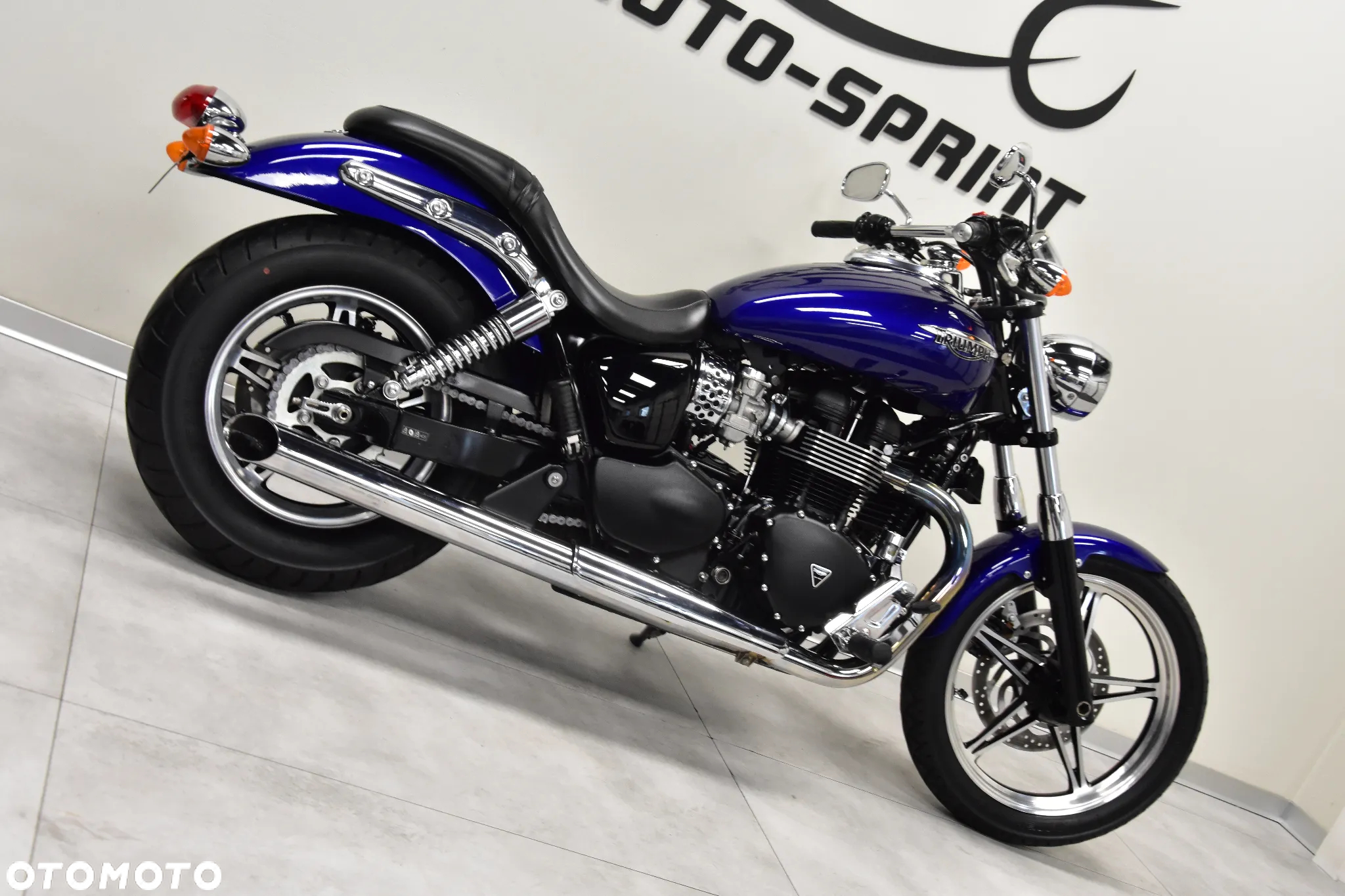 Triumph Speedmaster - 8