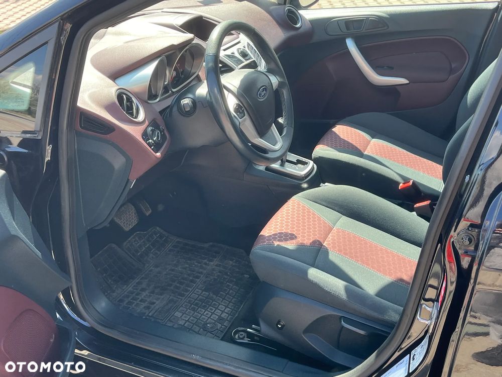 Ford Fiesta - 7