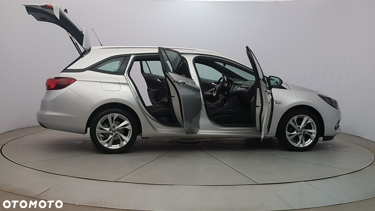 Opel Astra - 12