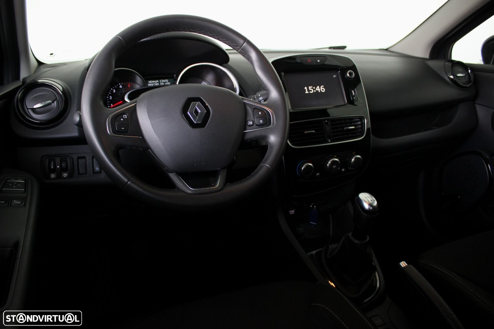 Renault Clio Sport Tourer 0.9 TCe Limited - 21