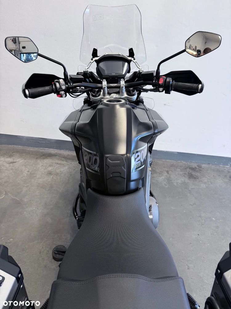 Triumph Tiger - 38